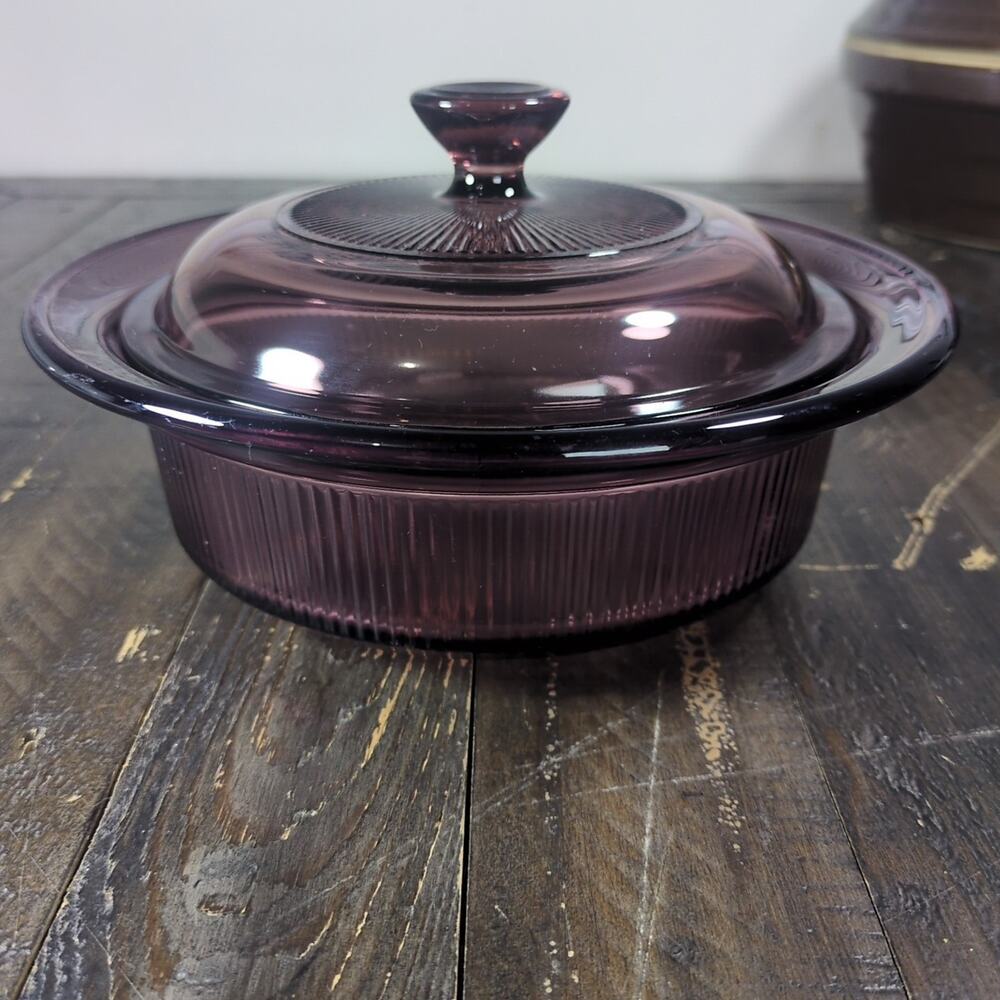 Corning Ware Visions Round Cranberry Casserole With V1.5C Lid V-30-B 24oz 750ml
